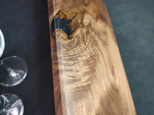 Load image into Gallery viewer, Figured Walnut Serving Board (FW01)