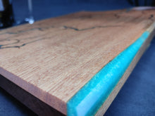 Load image into Gallery viewer, Sapele Serving Board - Iridescent Green (s05)

