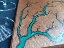 Load image into Gallery viewer, Sapele Serving Board - Iridescent Green (s05)
