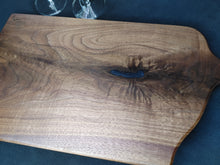 Load image into Gallery viewer, Figured Walnut Serving Board (FW02)
